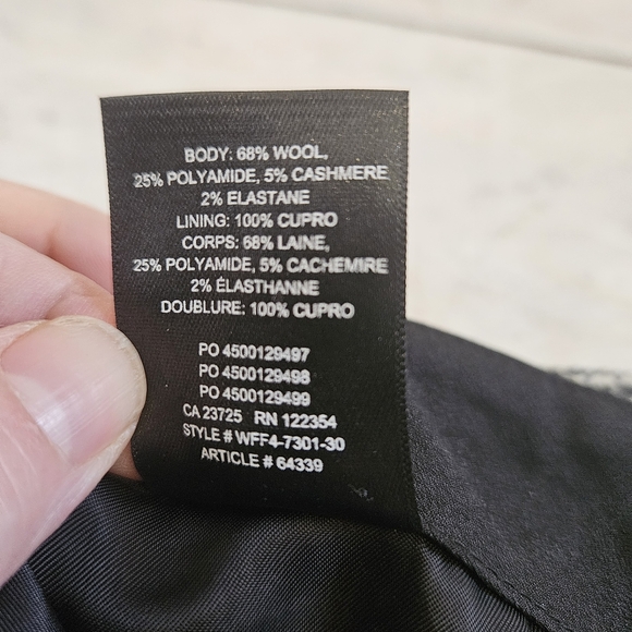 Wilfred Aritzia houndstooth wood blend wrap style mini skirt - Picture 7 of 8